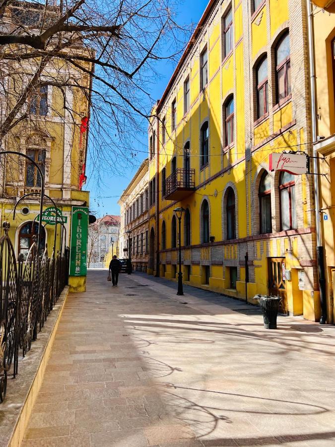 Apartment Friends Central Oradea Exterior foto